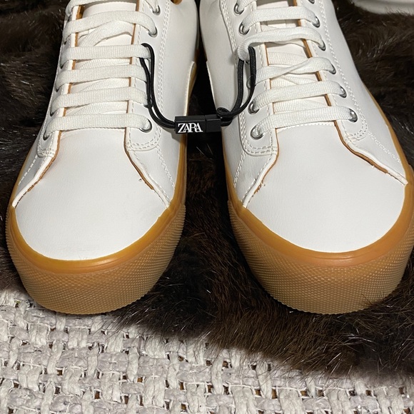 ZARA Men's White Sneakers - Picture 5 of 6